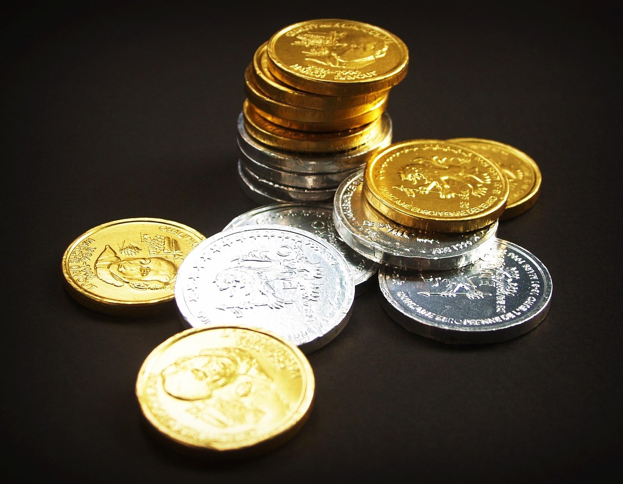 Major Hong Kong banks keep prime rates unchanged following US Federal Reserve rate hike