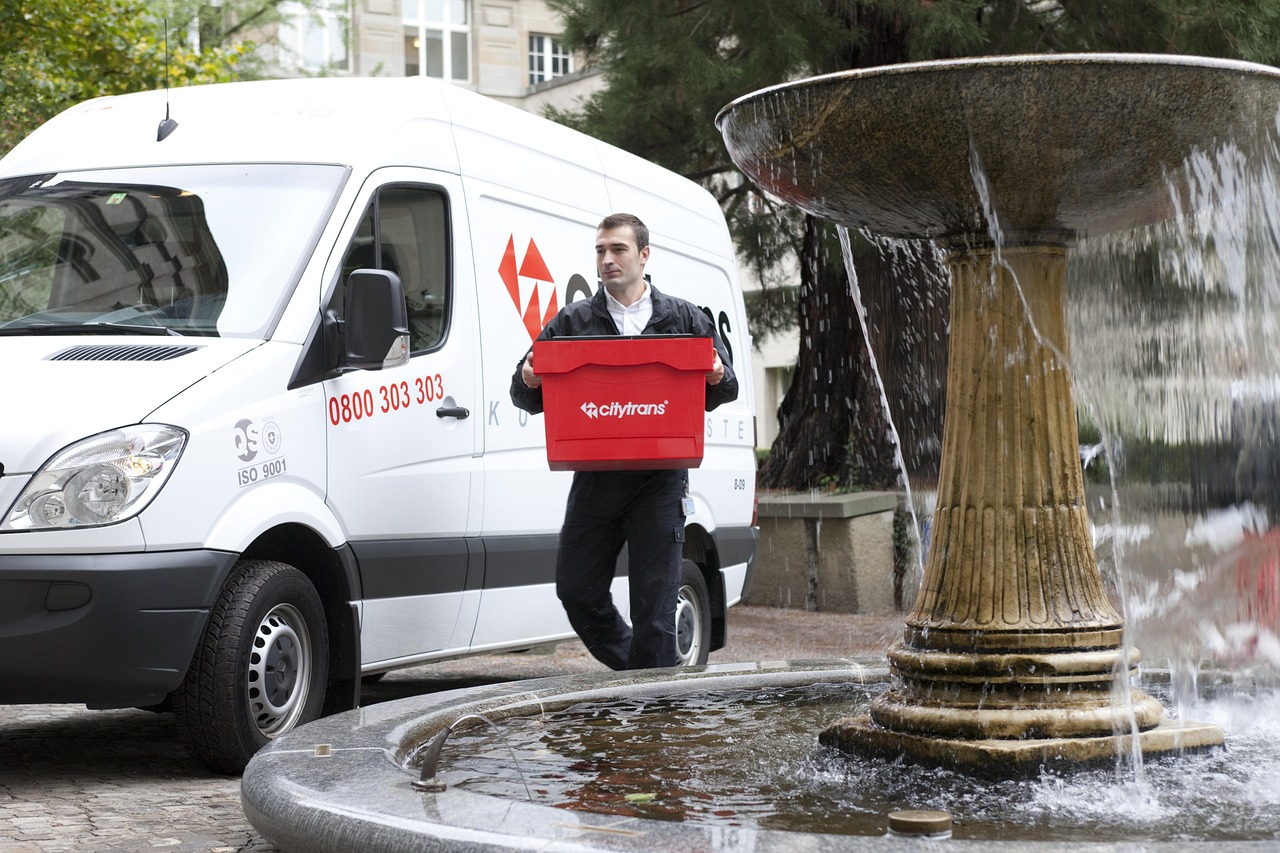 Express delivery fees rise in Anhui and Jiangsu as multiple couriers hike prices