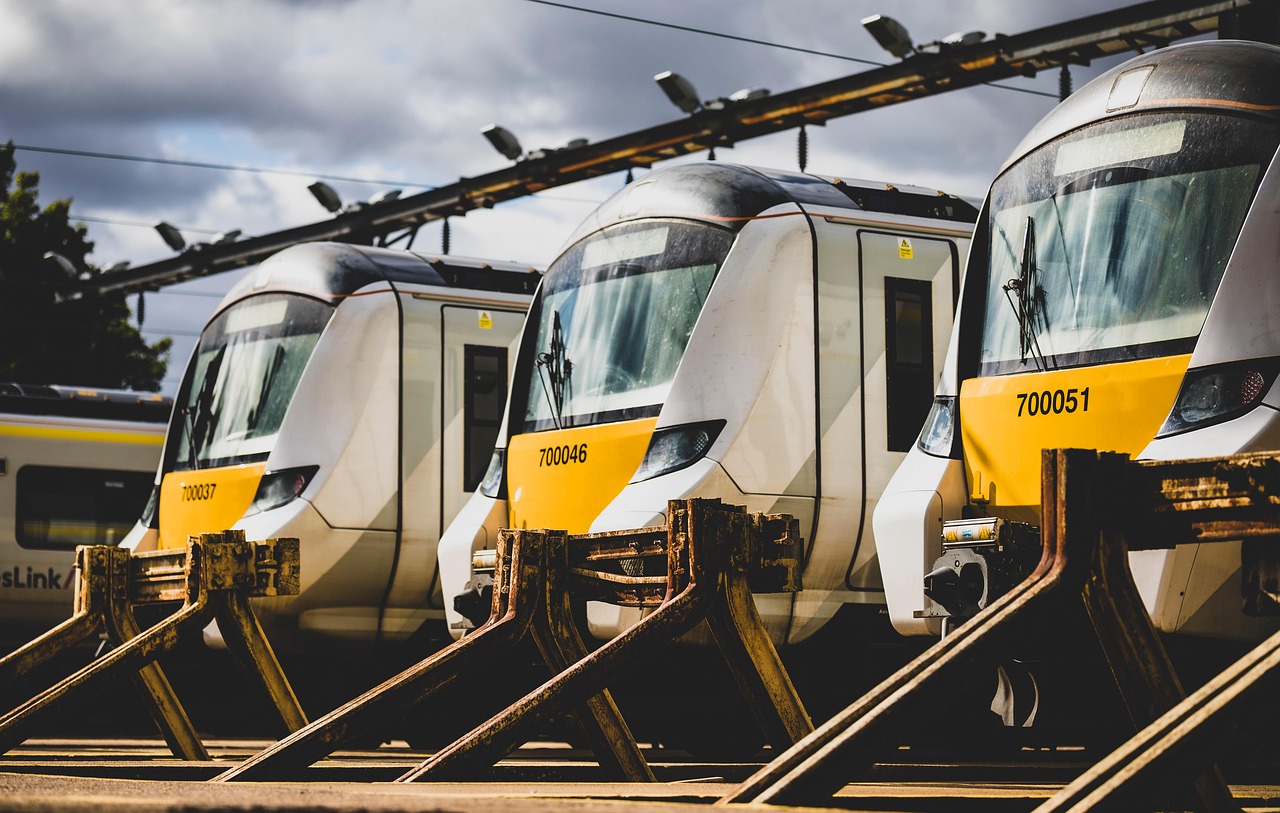 Photo: JonPauling / Pixabay National railway authorities reported 3.321 billion passenger trips in January-August